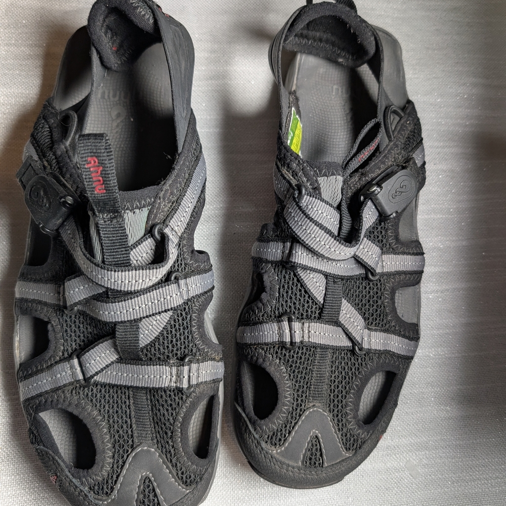 Ahnu Tilden Watersport Sandals Women's US 8 Black Gray Beach Hiking‎ Walking